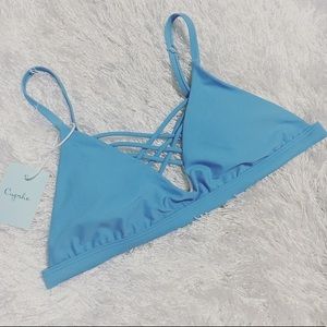 Cupshe Blue Criss Cross bikini top